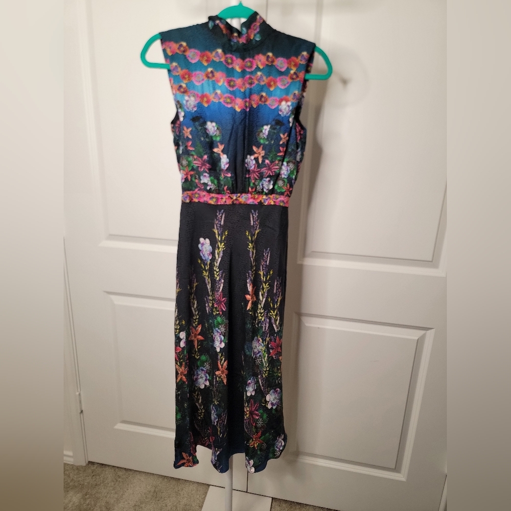 Saloni Sakura Fleur Midi Dress - Picture 7 of 11